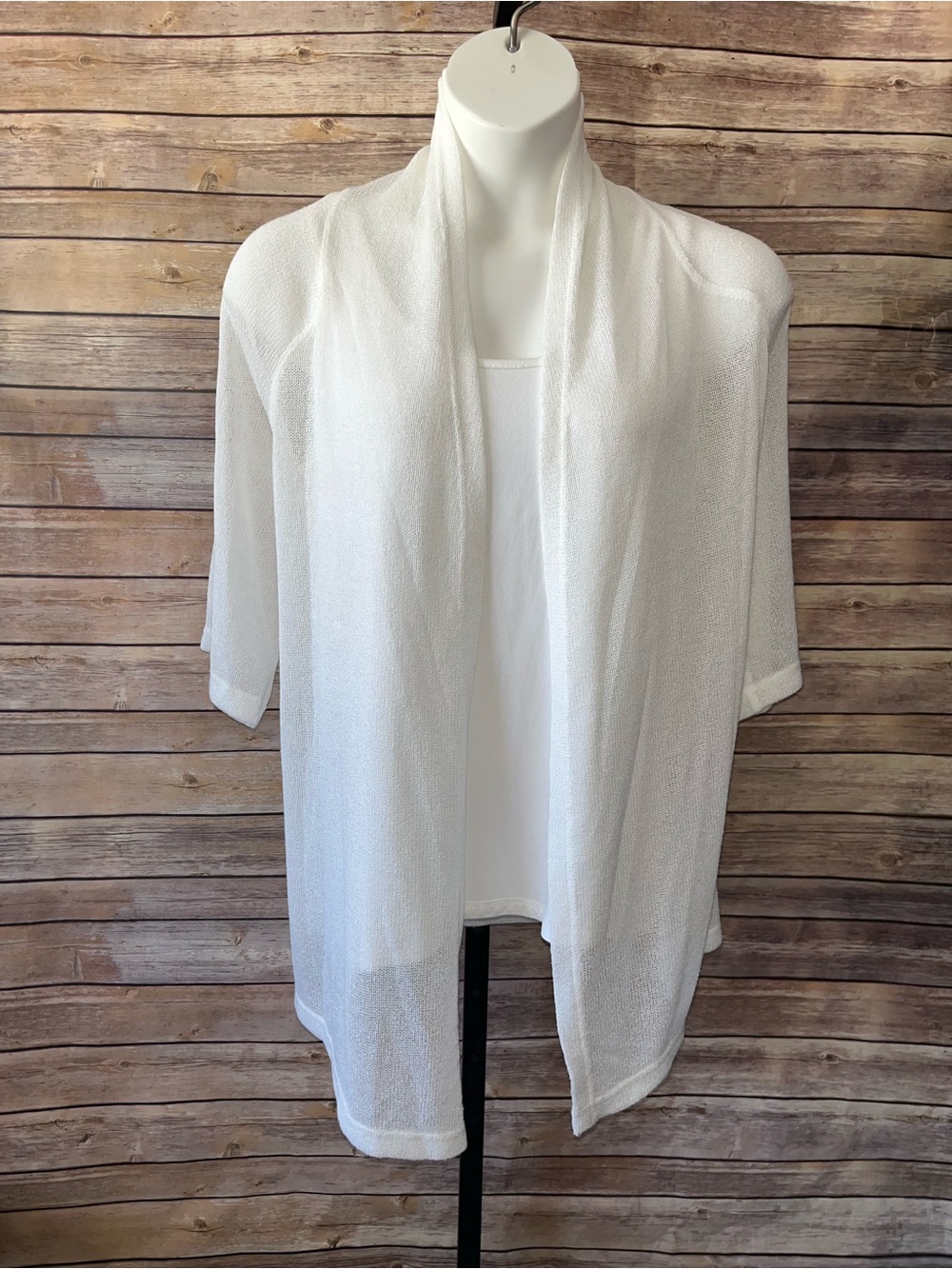 Chelsea & Theodore White Open-Front Women's Top - Size 1X